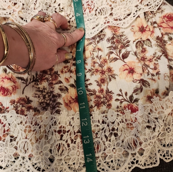 Off Shoulder Top - Picture 8 of 8